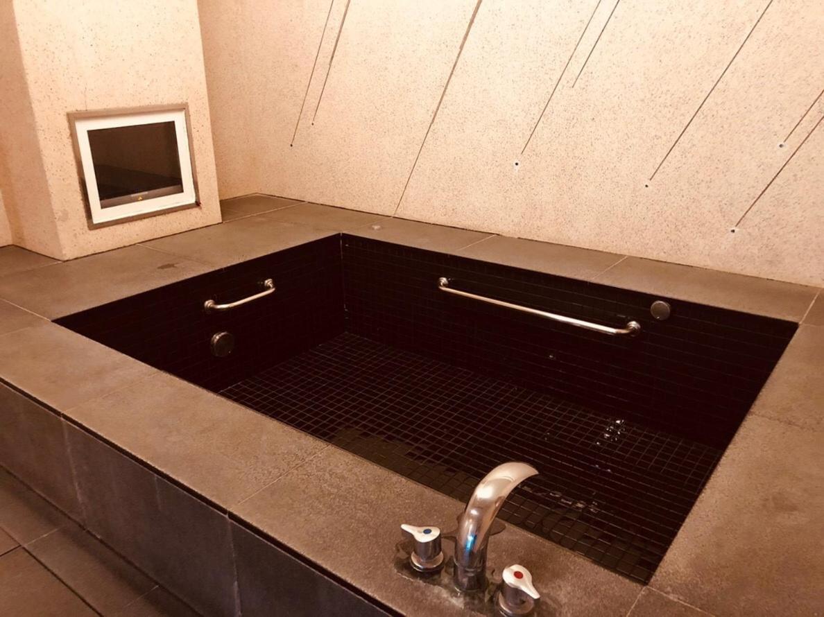 Hip Spa Motel Taichung Exterior photo